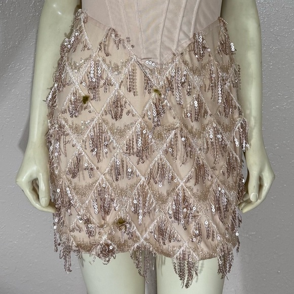 1940’s Vintage showgirl Dress in Cream and Gold - Picture 4 of 4